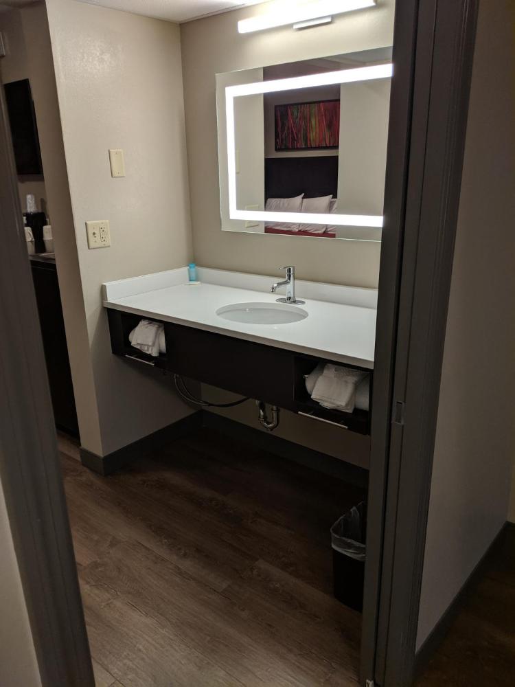 King Suite interior